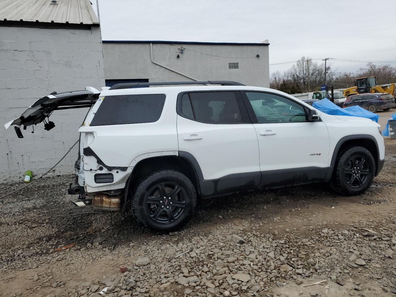 2022 GMC ACADIA AT4 VIN:1GKKNLLS9NZ176562