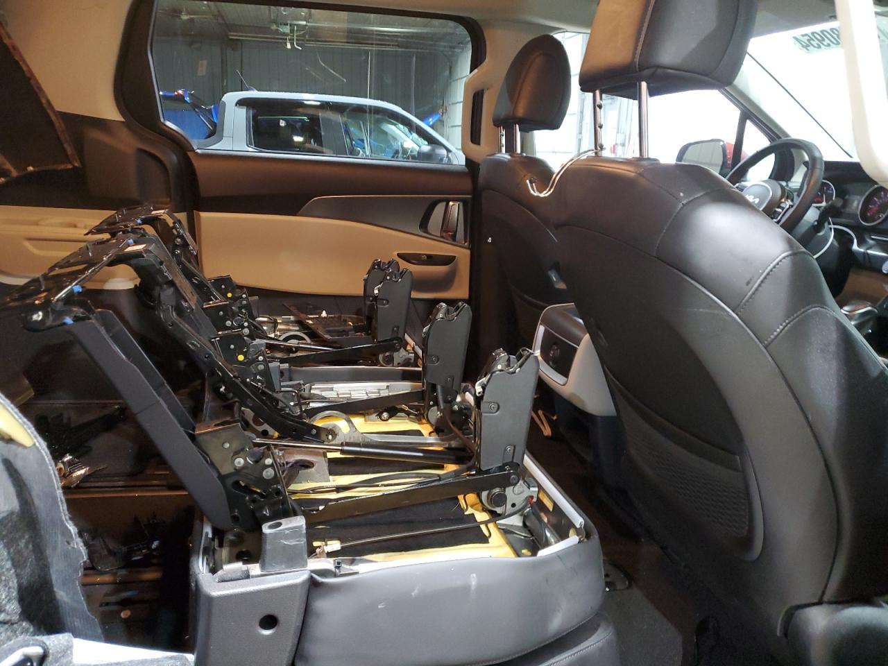 2022 KIA CARNIVAL LX VIN:KNDNB4H35N6124274