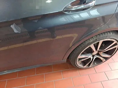 2015 Mercedes-Benz E 220 VIN: