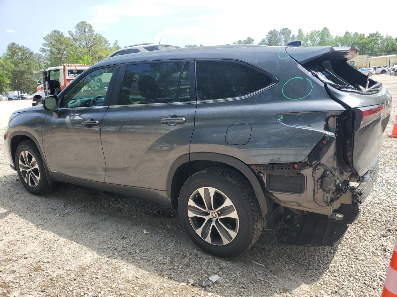 2023 TOYOTA HIGHLANDER HYBRID XLE VIN:5TDKBRCH8PS602208