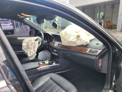 2015 Mercedes-Benz E 300 WDDHF5FB8FB162579 VIN:WDDHF5FB8FB162579