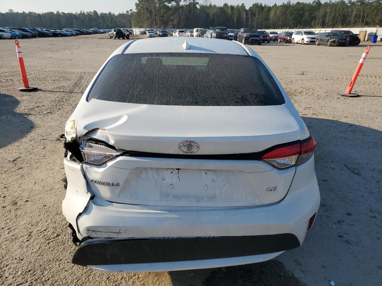 2022 TOYOTA COROLLA LE VIN:5YFEPMAE6NP295654
