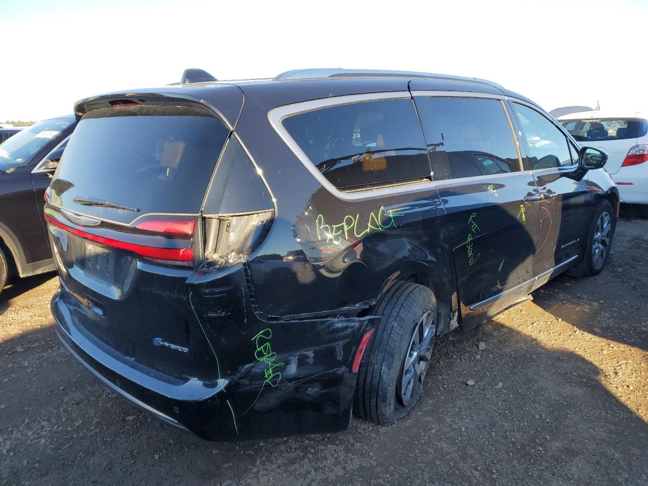 2022 CHRYSLER PACIFICA HYBRID PINNACLE VIN:2C4RC1N73NR217386