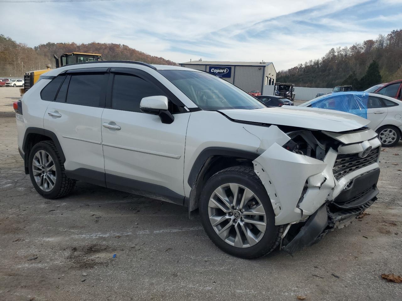 2023 TOYOTA RAV4 LIMITED VIN:2T3N1RFV1PW358126