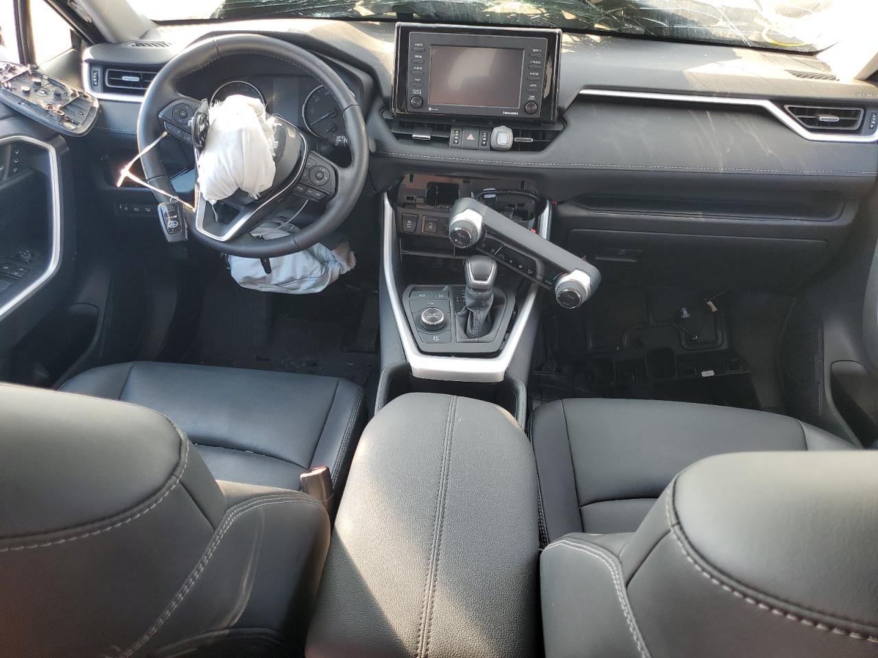 2022 TOYOTA RAV4 XLE PREMIUM VIN:4T3B6RFV0NU080059