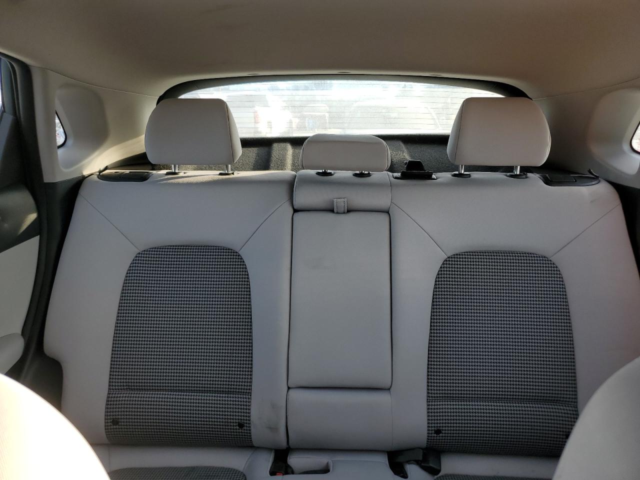 2022 HYUNDAI KONA SEL VIN:KM8K22AB2NU848410