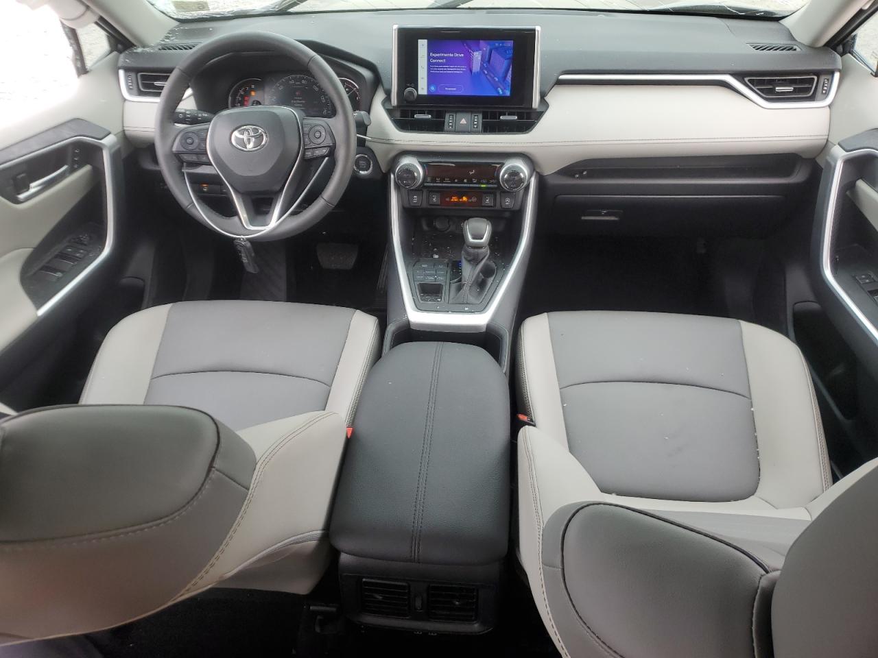 2024 TOYOTA RAV4 XLE PREMIUM VIN:2T3A1RFV9RC458736