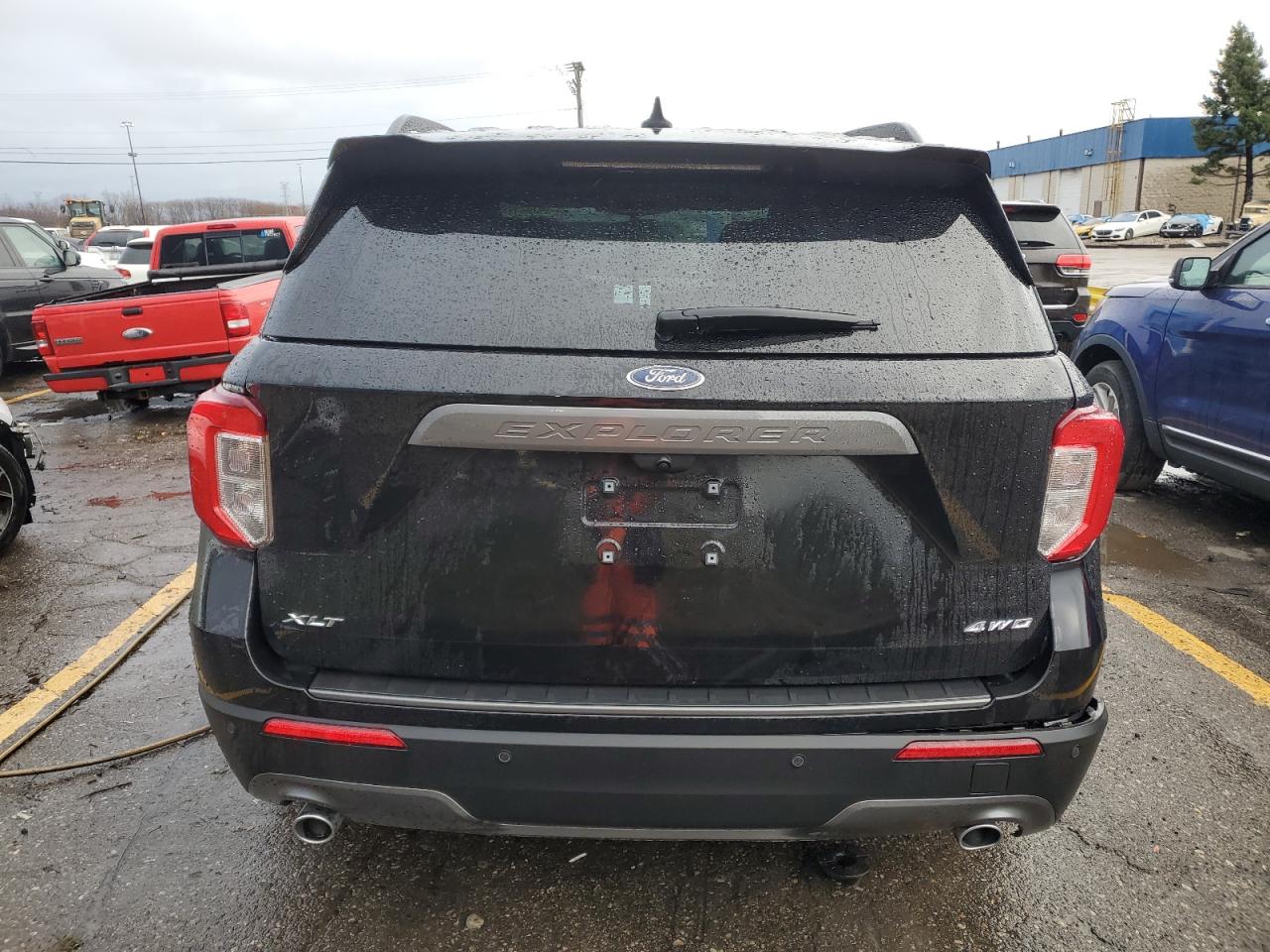 2024 FORD EXPLORER XLT VIN:1FMSK8DH5RGA52693