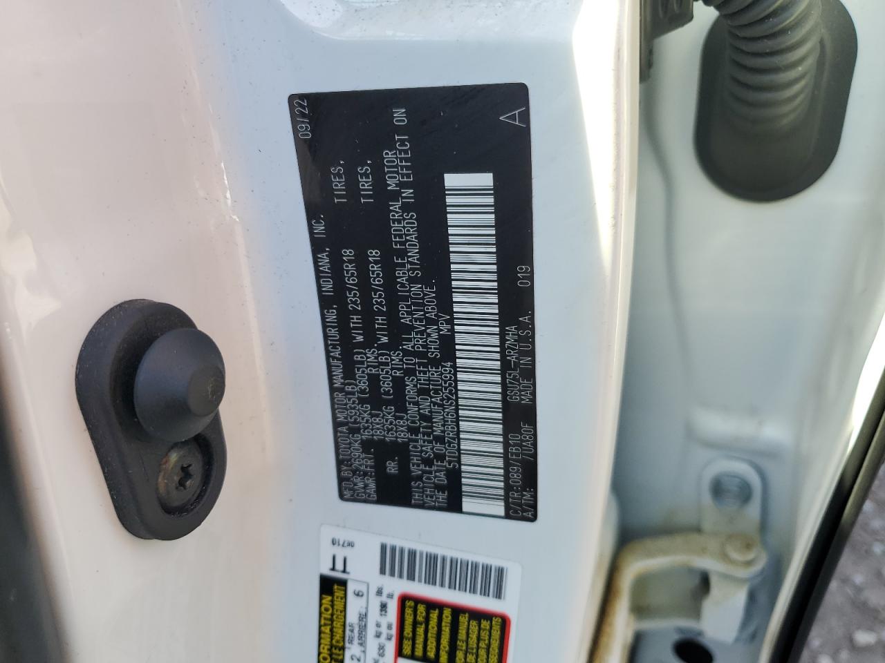 2022 TOYOTA HIGHLANDER XLE VIN:5TDGZRBH6NS255994