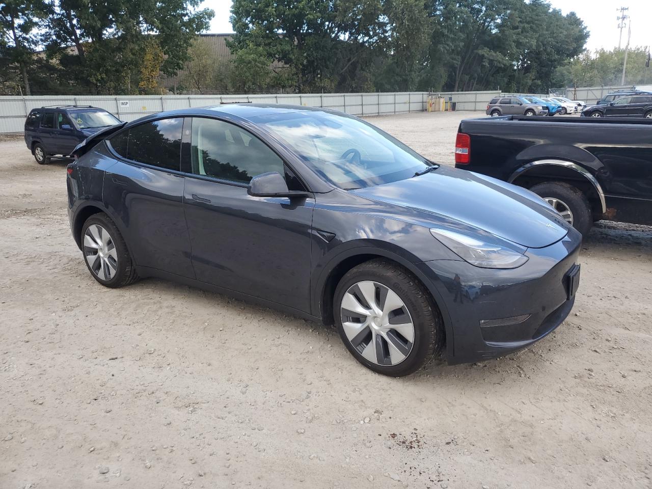 2024 TESLA MODEL Y  VIN:7SAYGAEE4RF086536