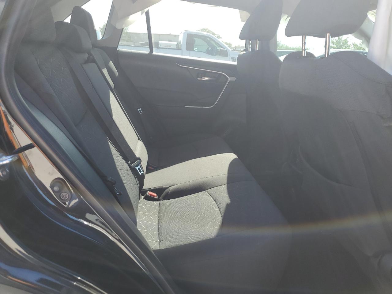 2022 TOYOTA RAV4 XLE VIN:2T3W1RFV4NC208160