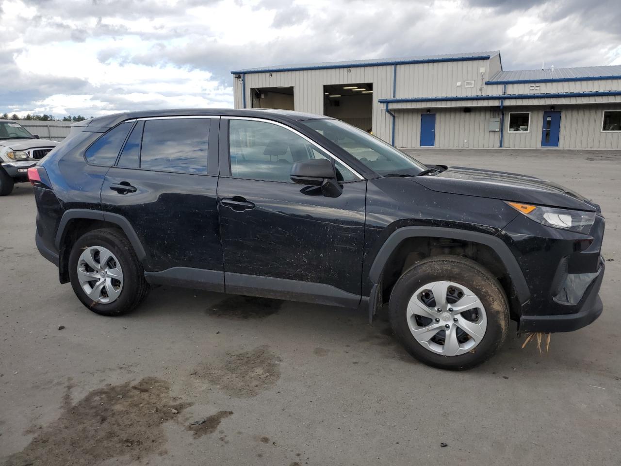2022 TOYOTA RAV4 LE VIN:2T3F1RFV1NW304021