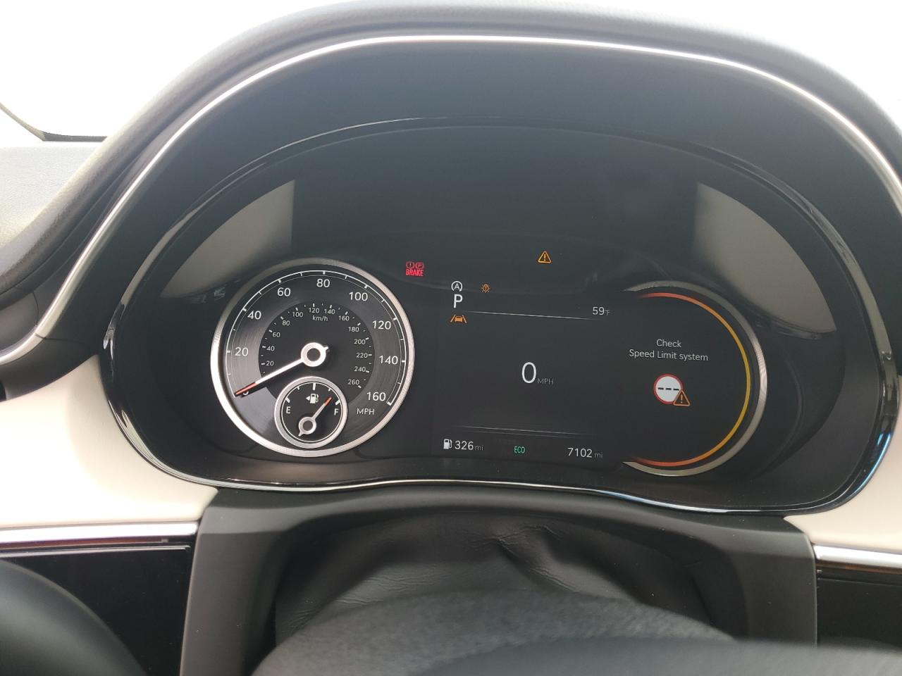 2023 GENESIS GV70 BASE VIN:KMUMADTB8PU118977