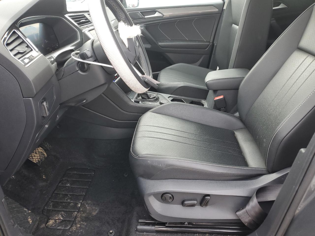 2024 VOLKSWAGEN TIGUAN SE VIN:3VVMB7AX5RM039615