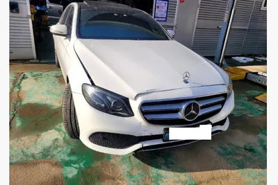 2017 Mercedes-Benz E 220 WDDZF0EB4HA008081 VIN:WDDZF0EB4HA008081