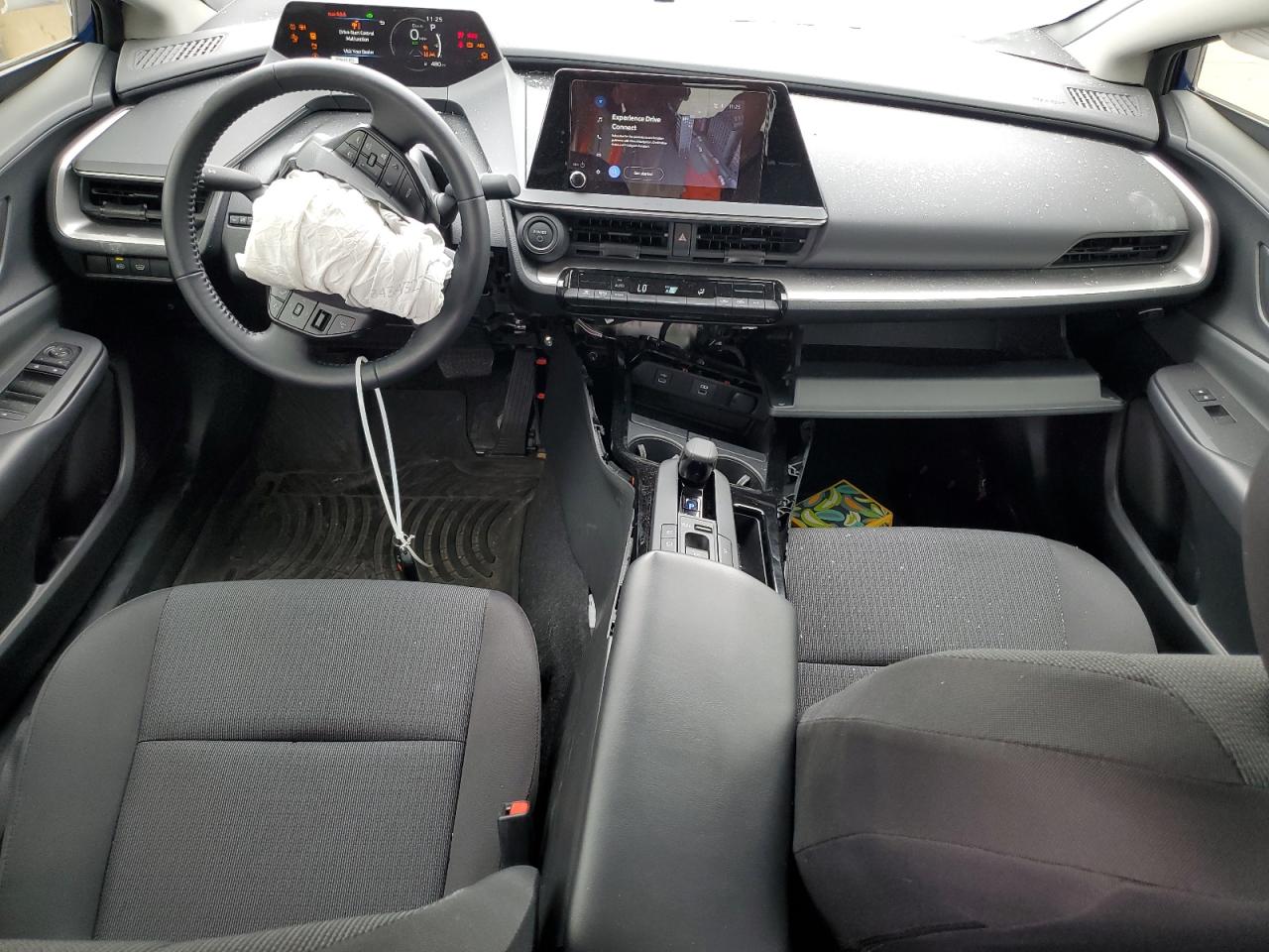 2023 TOYOTA PRIUS LE VIN:JTDADABU2P3006213