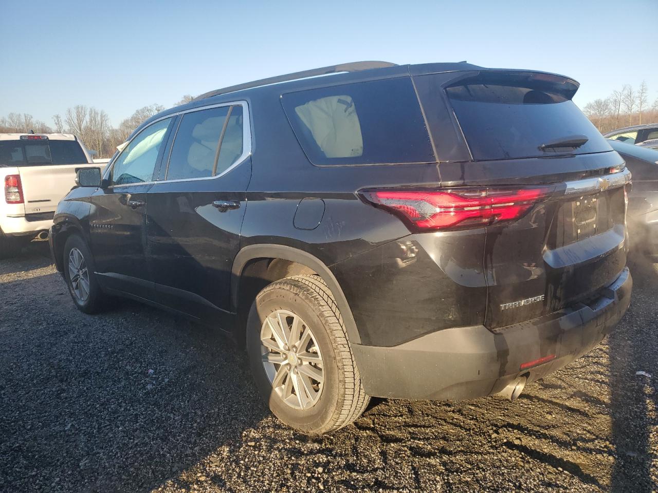 2023 CHEVROLET TRAVERSE LT VIN:1GNERGKWXPJ278454