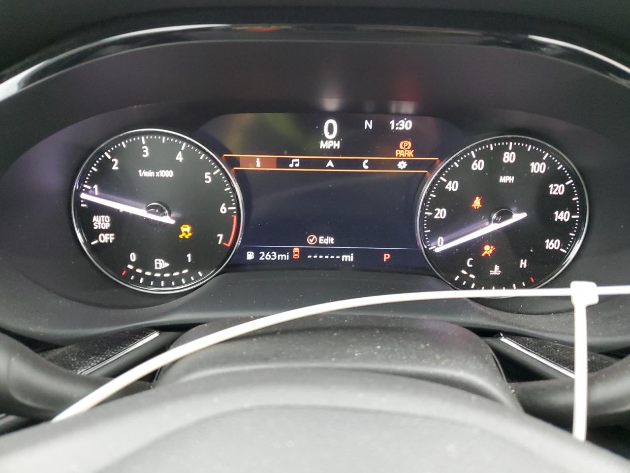 2022 BUICK ENVISION ESSENCE VIN:LRBFZNR44ND072742