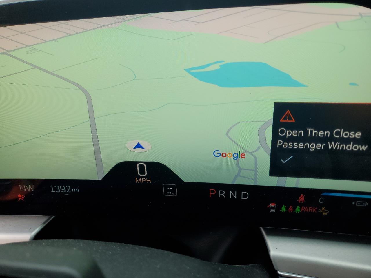 2024 CADILLAC LYRIQ LUXURY VIN:1GYKPRRL2RZ117443