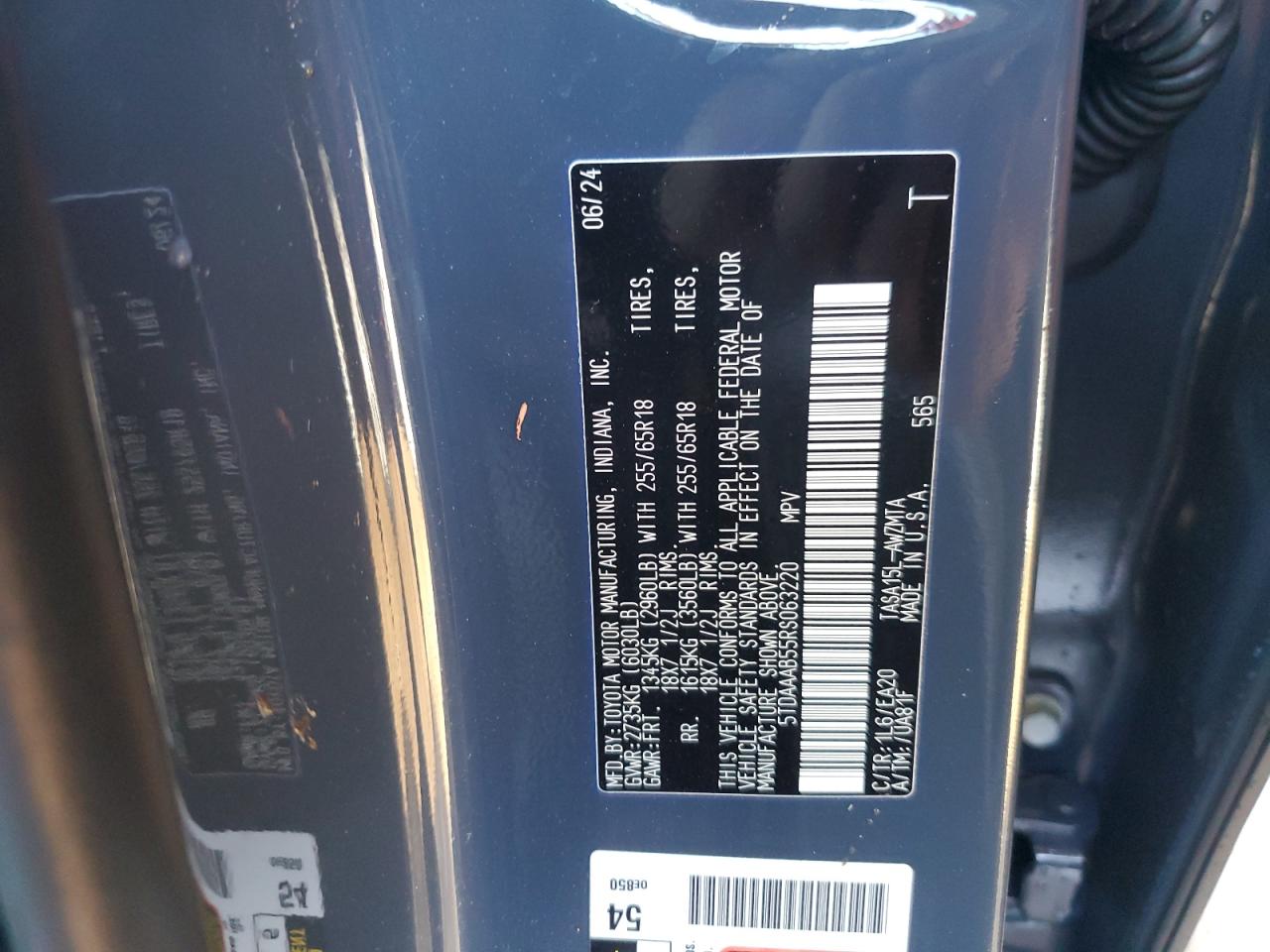 2024 TOYOTA GRAND HIGHLANDER XLE VIN:5TDAAAB55RS063220