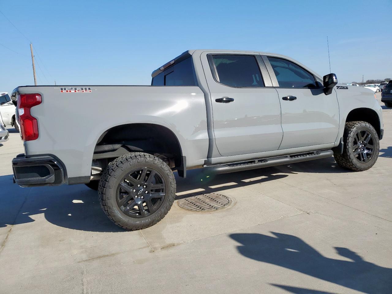 2024 CHEVROLET SILVERADO K1500 LT TRAIL BOSS VIN:3GCUDFED9RG421339