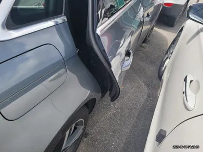 2019 Audi A4 WAUZZZF43KN022413 VIN:WAUZZZF43KN022413