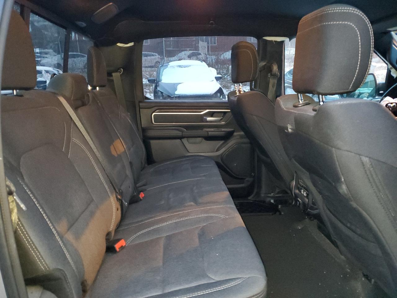 2022 RAM 1500 BIG HORN/LONE STAR VIN:1C6RRFFG1NN324211