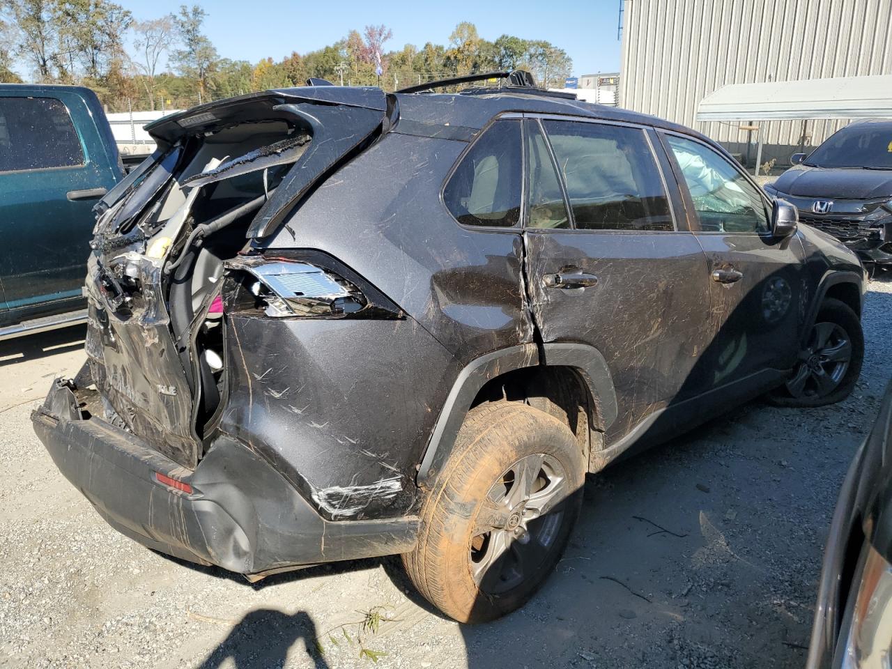 2023 TOYOTA RAV4 XLE VIN:2T3W1RFVXPC233177