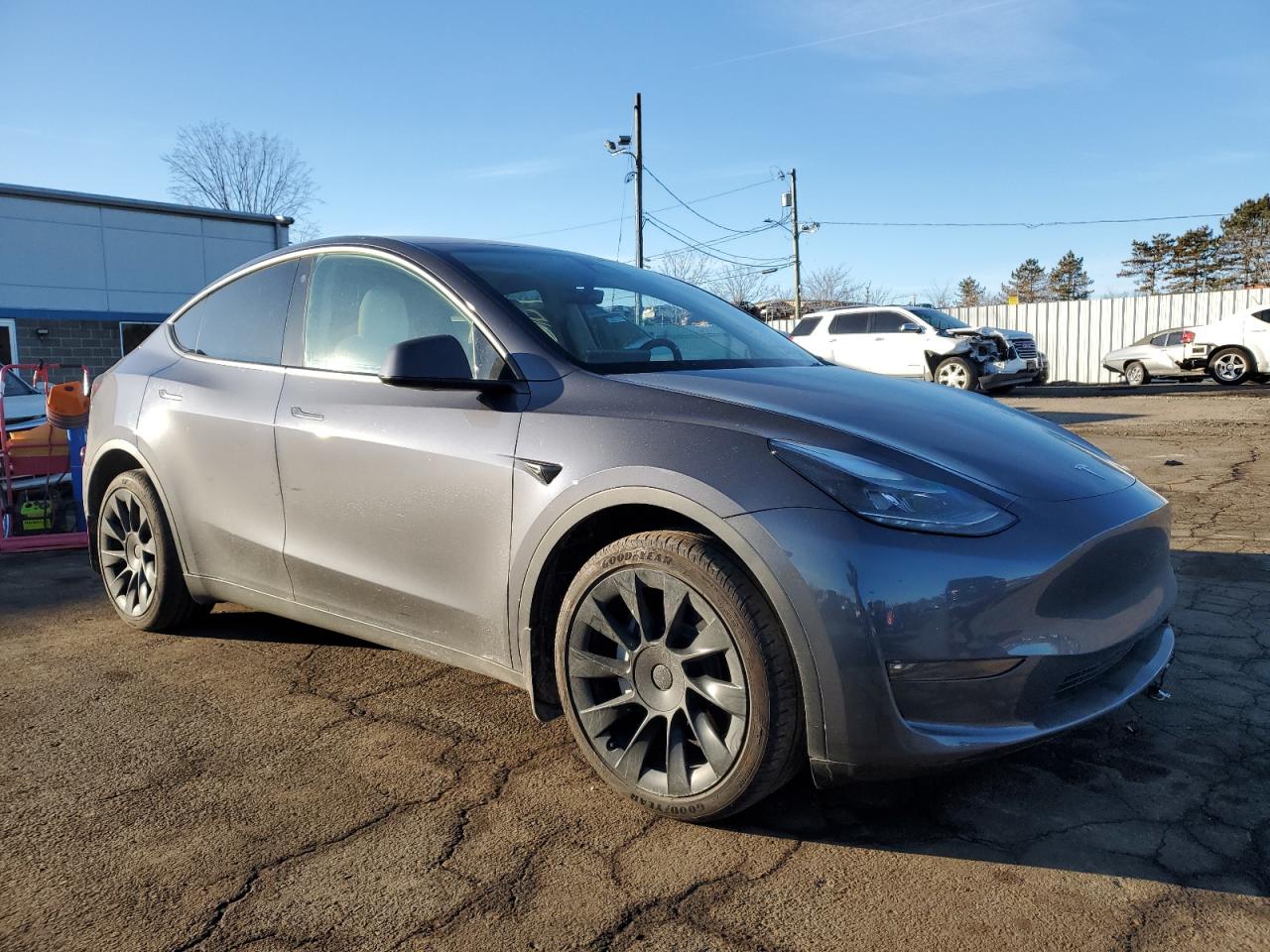 2023 TESLA MODEL Y  VIN:7SAYGAEE6PF645646