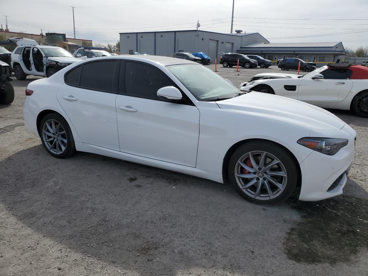 2022 ALFA ROMEO GIULIA  VIN:ZARFAMAN2N7656343