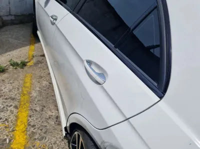 2015 Mercedes-Benz E 220 WDDHF0AB3FB154058 VIN:WDDHF0AB3FB154058