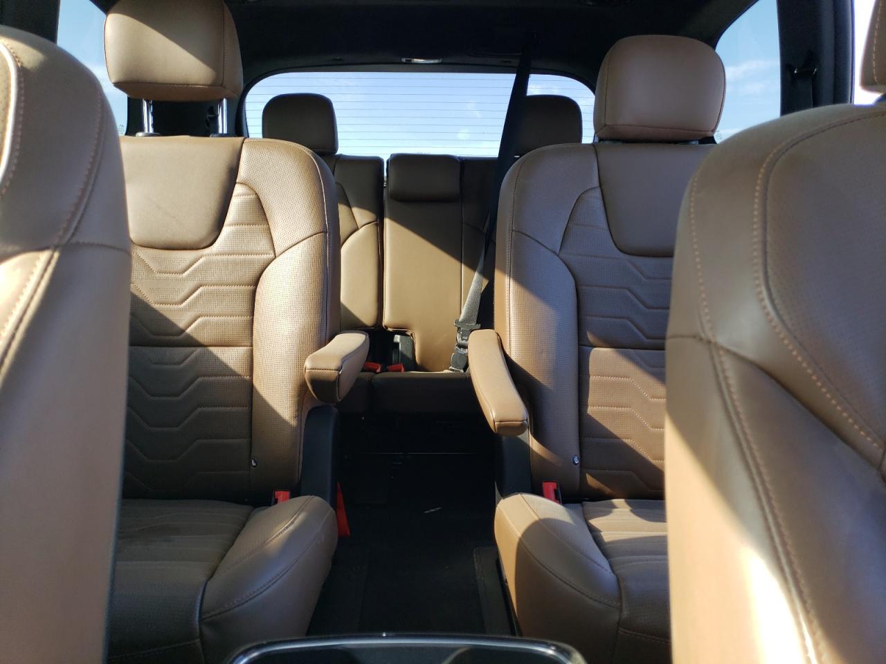 2022 KIA TELLURIDE SX VIN:5XYP5DHC5NG302598