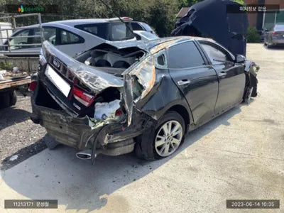 2017 Kia K5 KNAGS415GJA204697 VIN:KNAGS415GJA204697