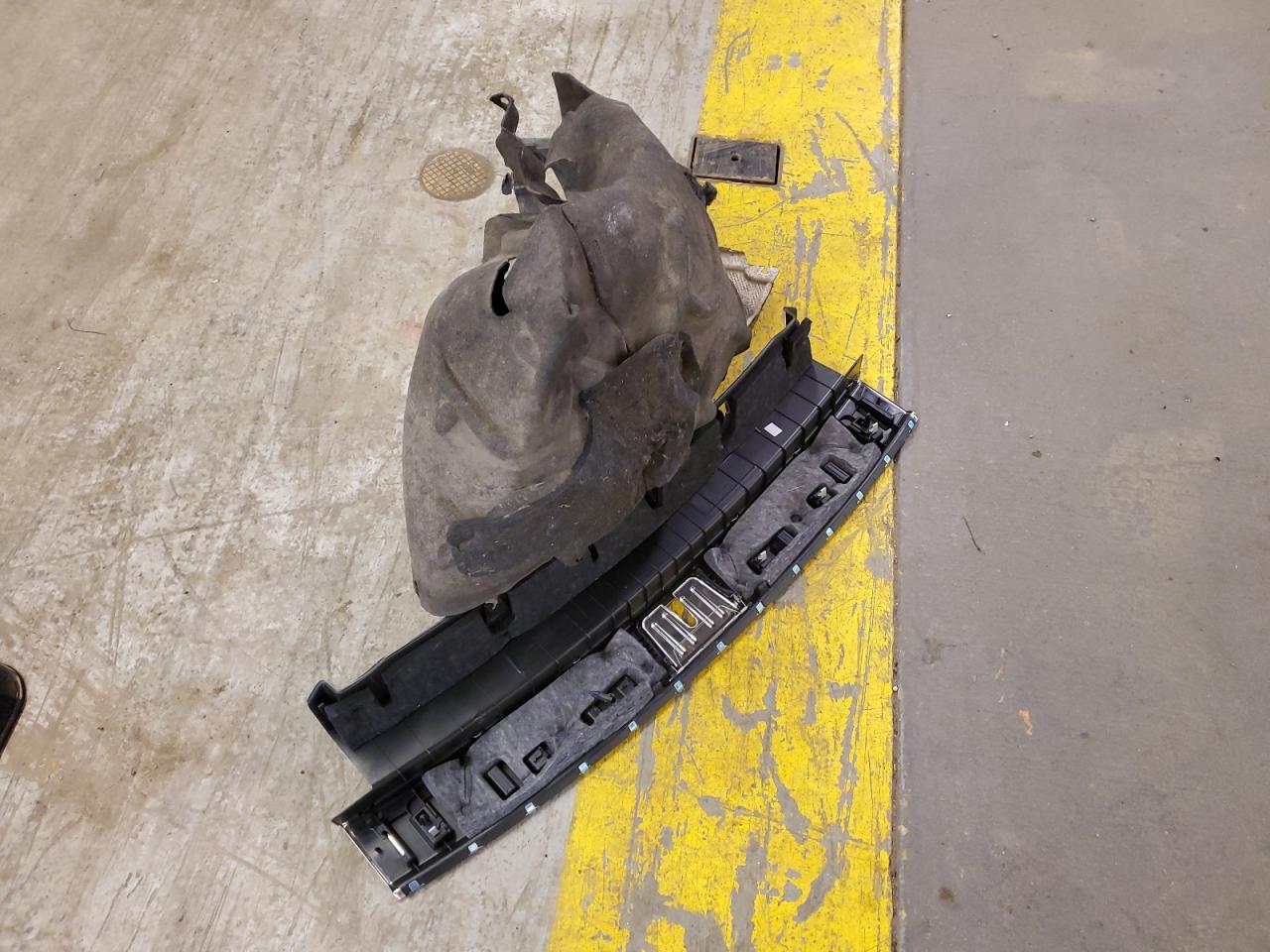 2023 PORSCHE CAYENNE BASE VIN:WP1AA2AY3PDA09200