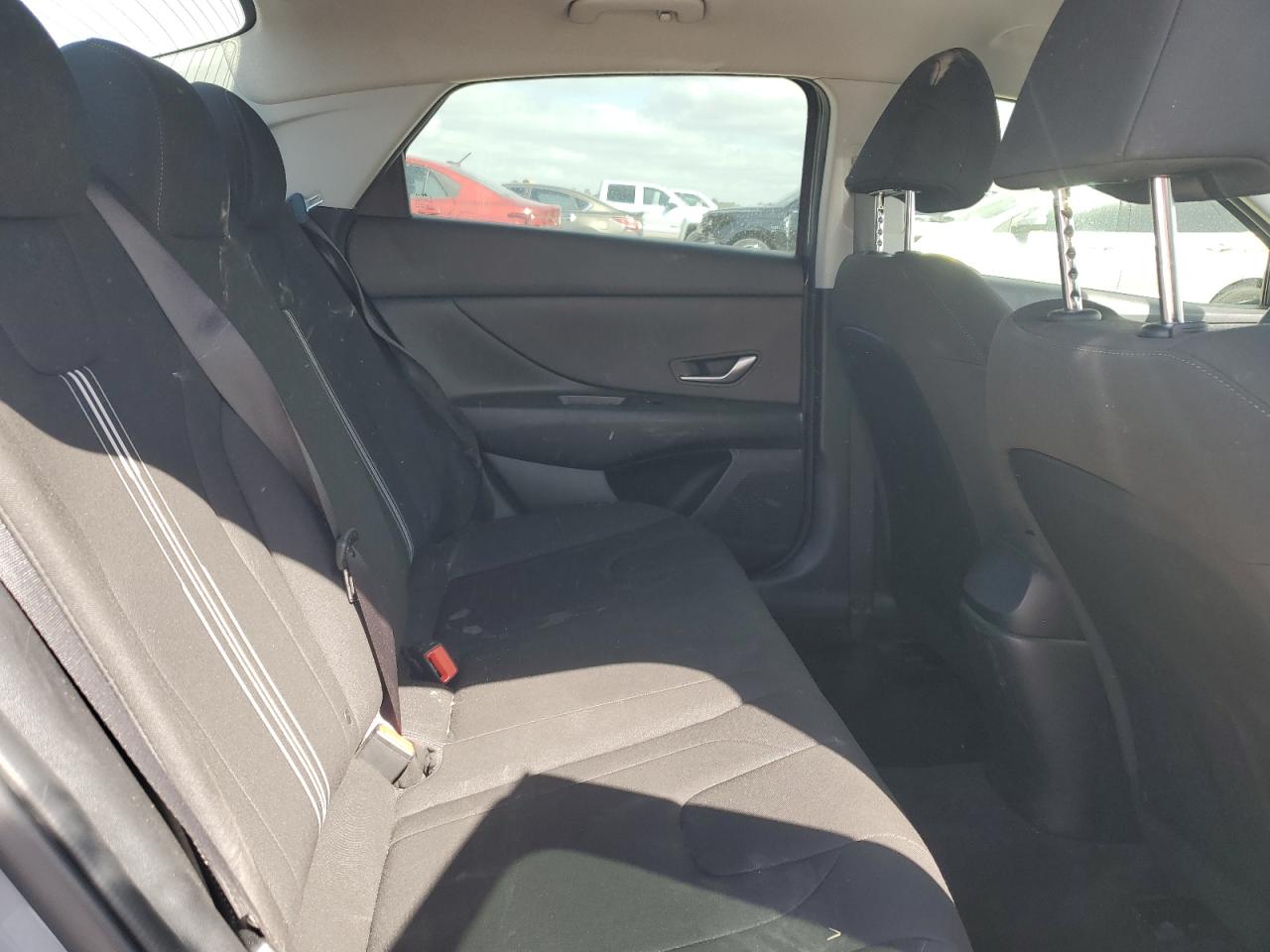 2022 HYUNDAI ELANTRA SEL VIN:KMHLM4AGXNU361963