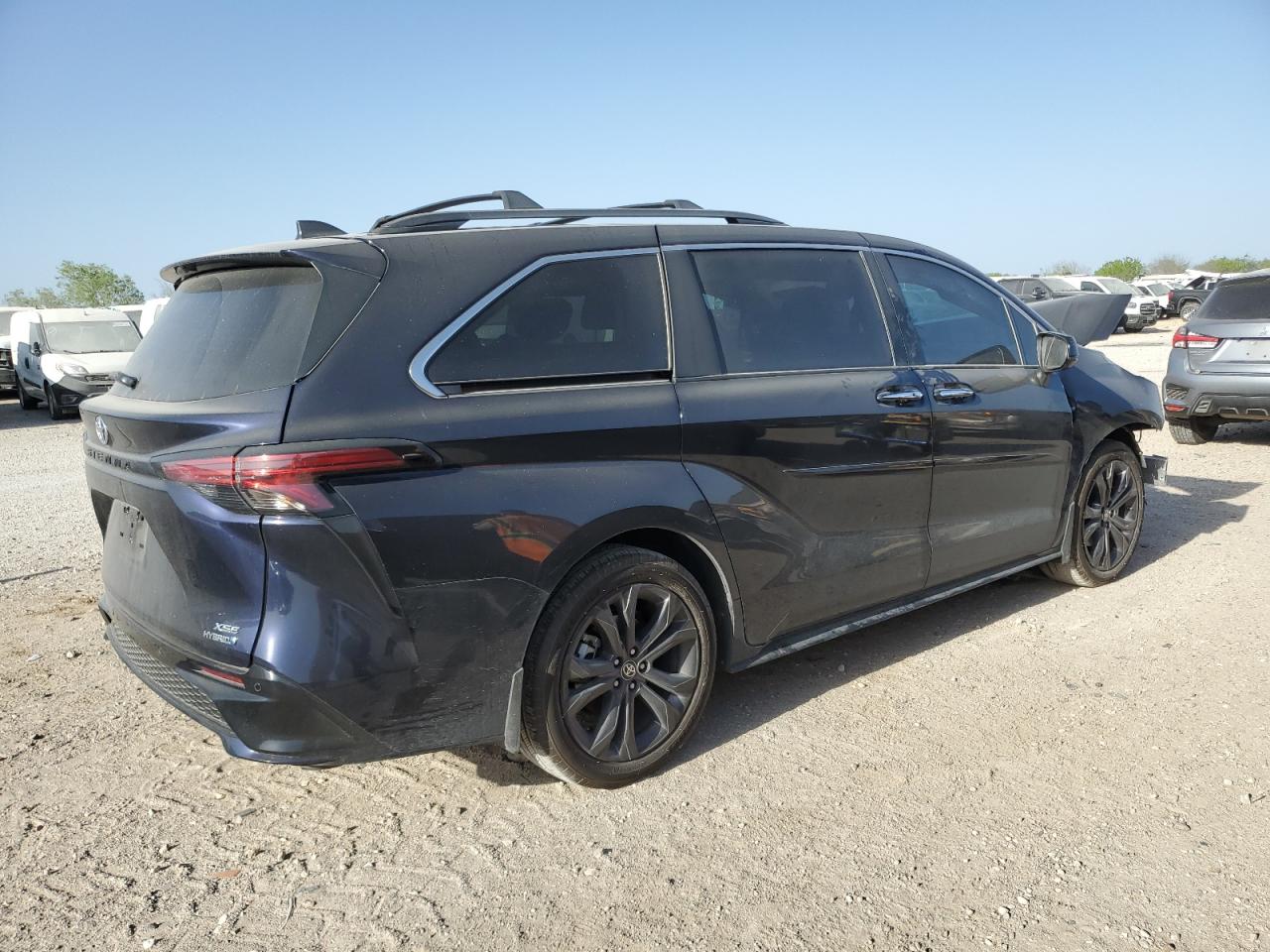 2024 TOYOTA SIENNA XSE VIN:5TDXRKECXRS217830