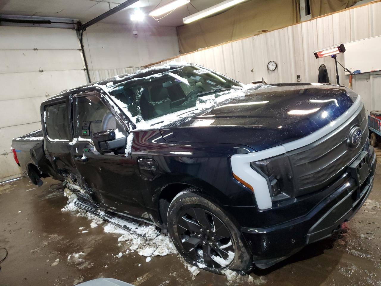 2023 FORD F150 LIGHTNING PRO VIN:1FT6W1EV6PWG06459