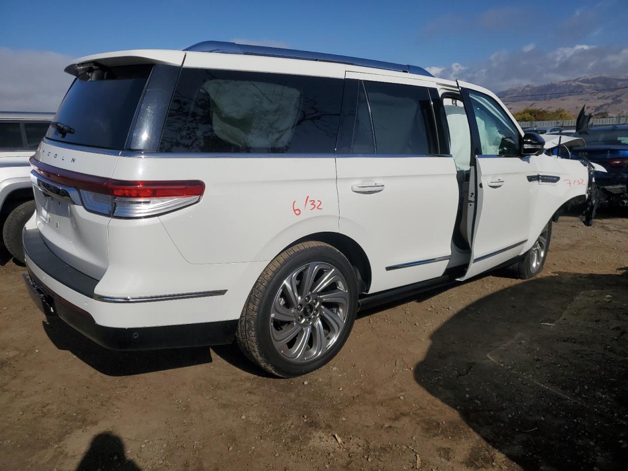 2023 LINCOLN NAVIGATOR RESERVE VIN:5LMJJ2LG7PEL03708