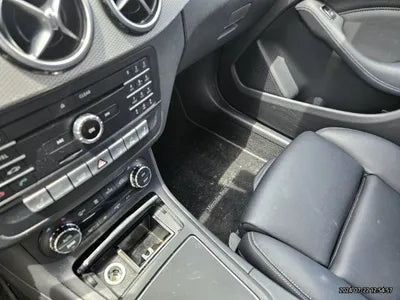 2018 Mercedes-Benz B 220 VIN: