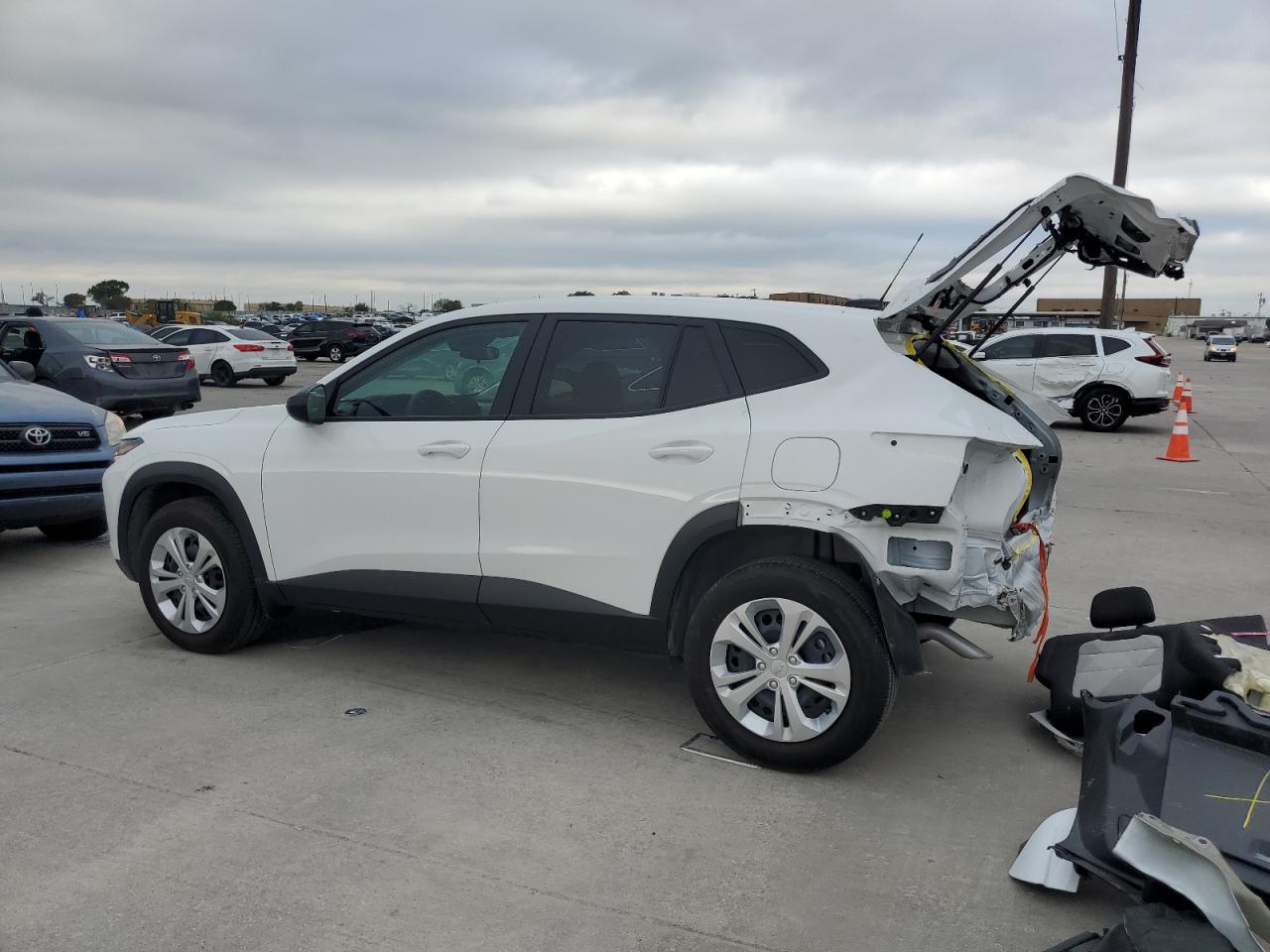 2024 CHEVROLET TRAX LS VIN:KL77LFE27RC210610