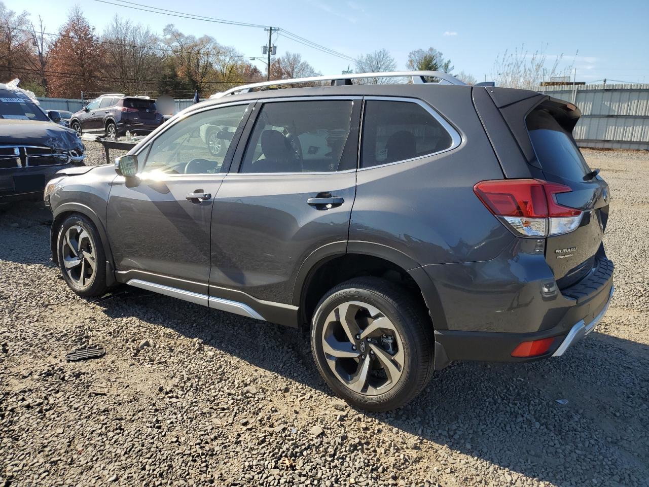 2022 SUBARU FORESTER TOURING VIN:JF2SKARC0NH463031