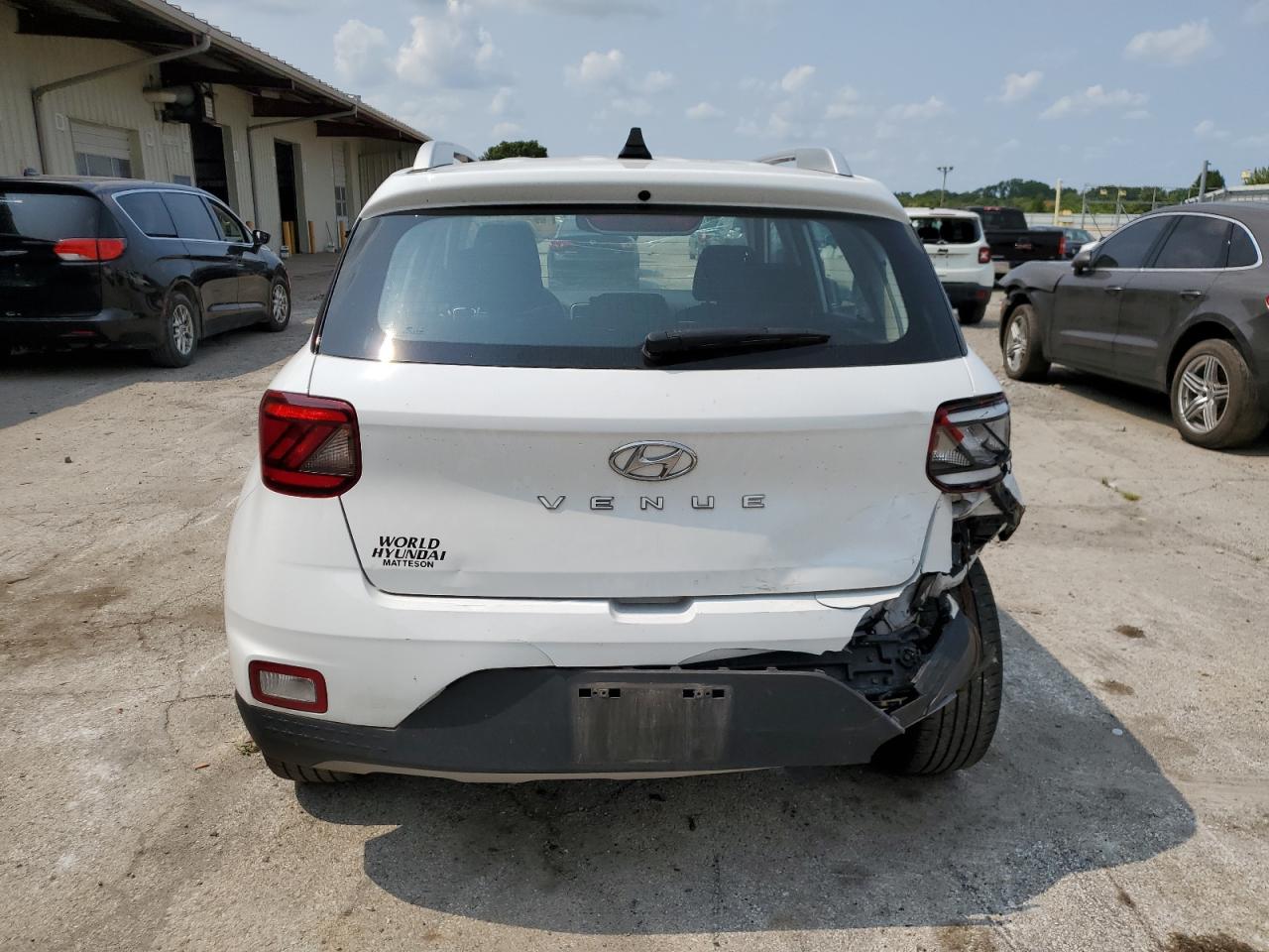 2022 HYUNDAI VENUE SEL VIN:KMHRC8A30NU134377