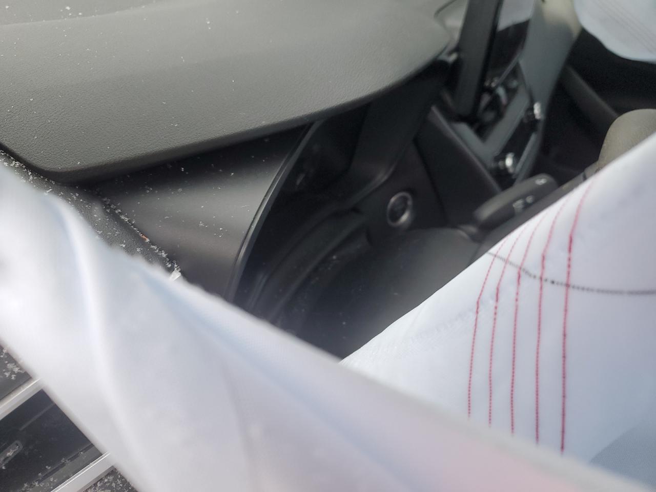 2024 TOYOTA COROLLA LE VIN:JTDBCMFE9R3036713