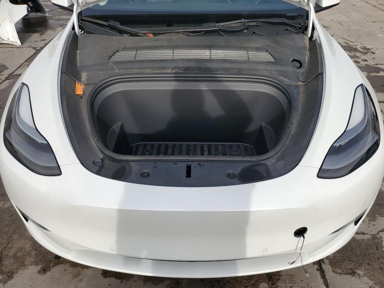 2022 TESLA MODEL Y  VIN:7SAYGDEF9NF460367