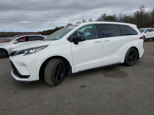 2022 TOYOTA SIENNA XSE VIN:5TDDSKFC7NS052495