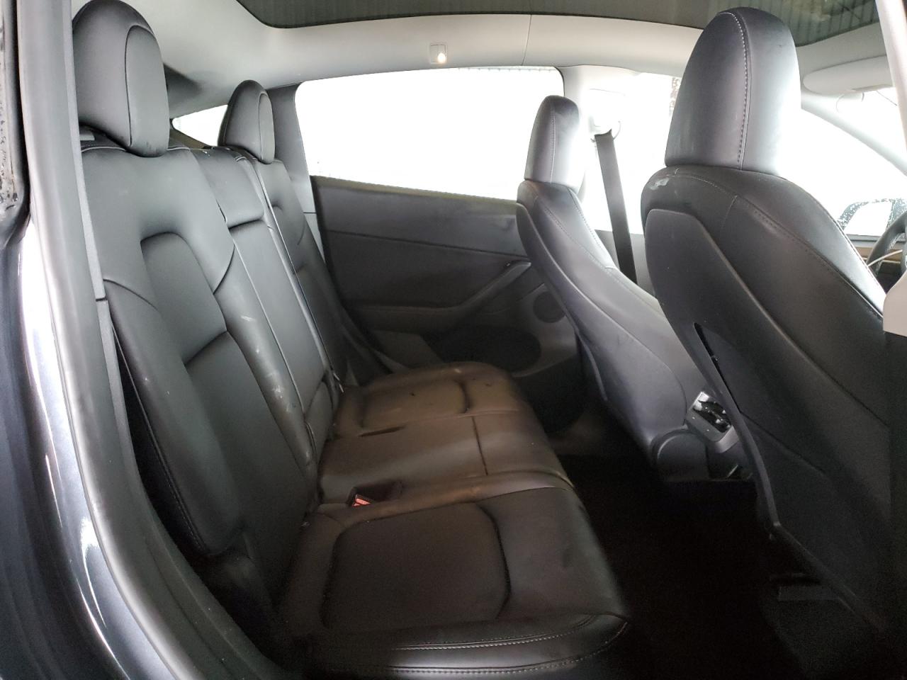 2023 TESLA MODEL Y  VIN:7SAYGAEE5PF838581