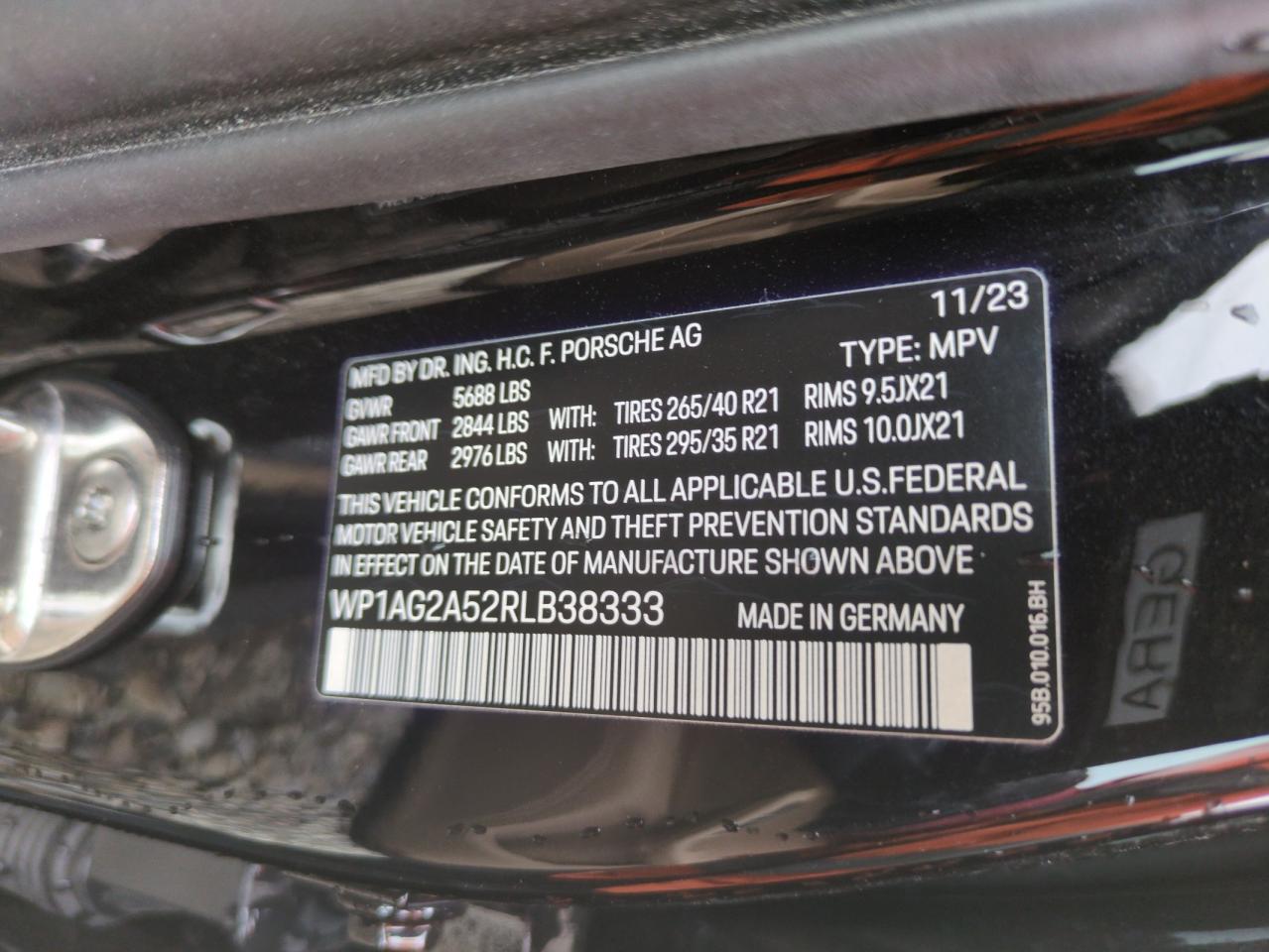 2024 PORSCHE MACAN S VIN:WP1AG2A52RLB38333