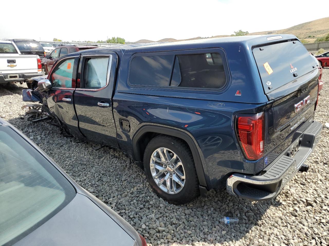 2022 GMC SIERRA LIMITED K1500 SLT VIN:3GTU9DED2NG204411