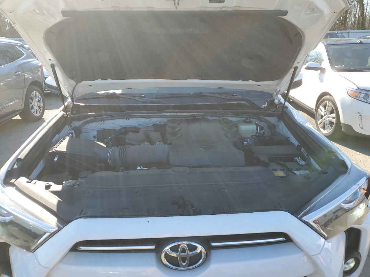 2022 TOYOTA 4RUNNER SR5/SR5 PREMIUM VIN:JTEMU5JR9N6047902