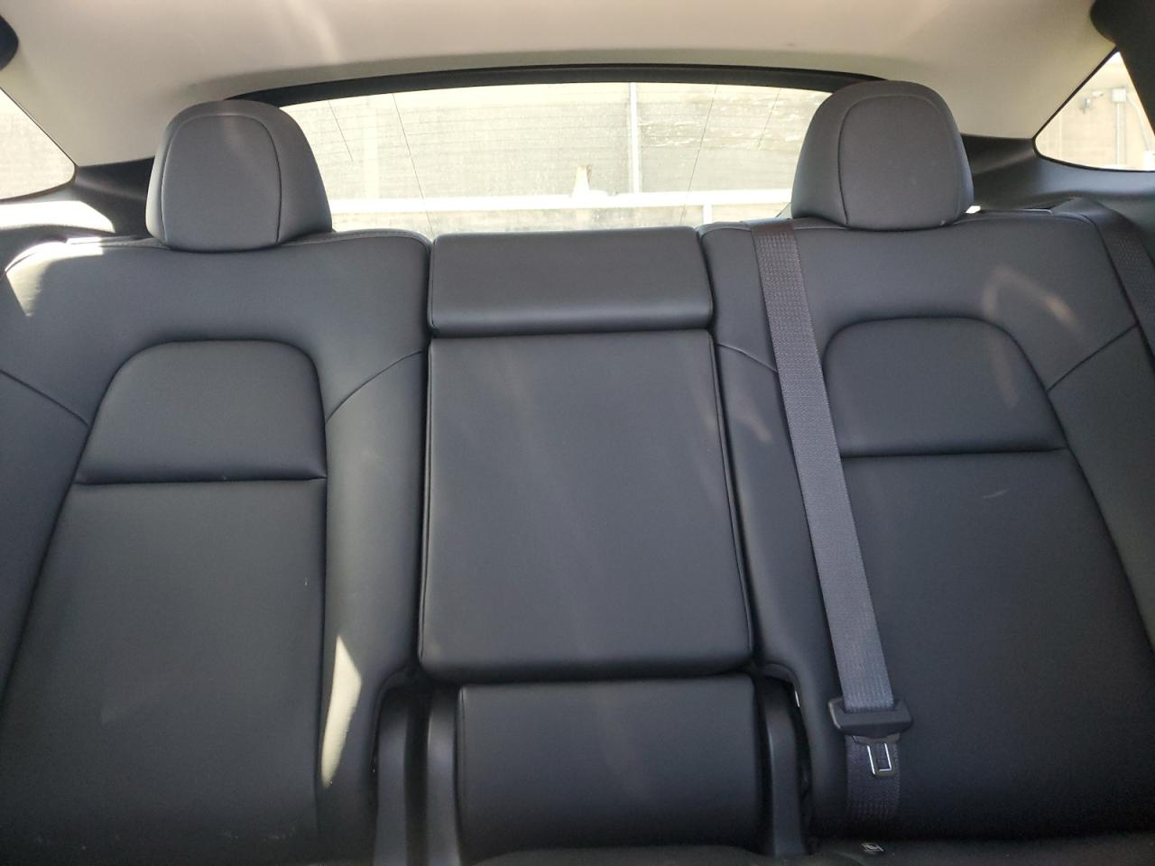 2023 TESLA MODEL Y  VIN:7SAYGDEF3PF946496